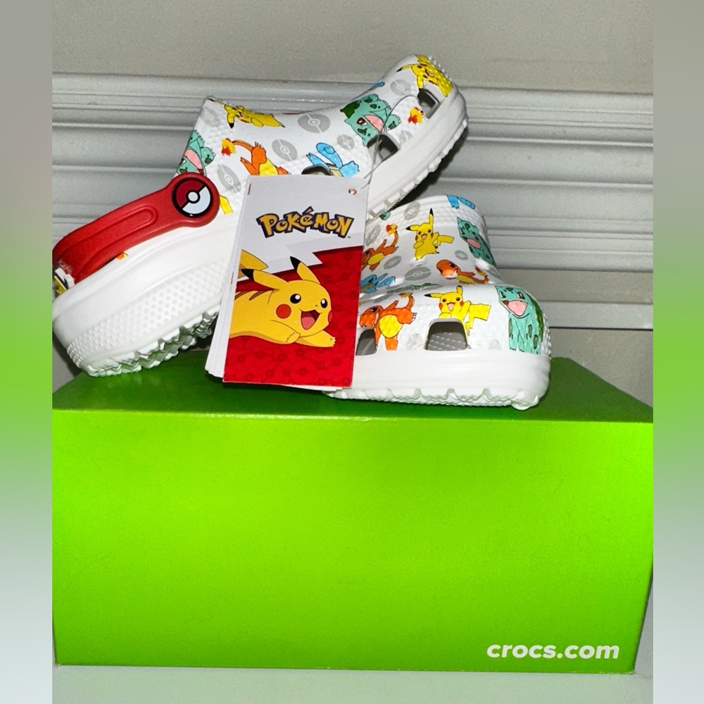 Kids Unisex Crocs Pokemon Classic Clog - Kids size c13 NIB NWT